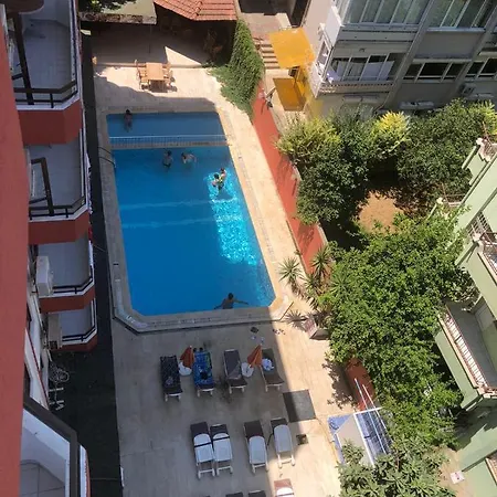 Luxor Apartment *